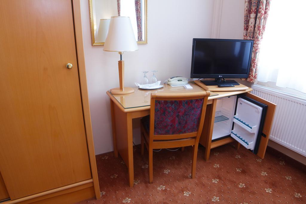 Hotel Pavlov Karlovy Vary Eksteriør bilde